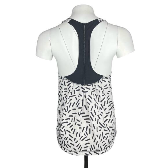 LULULEMON RARE Seawheeze 2015 Lightened Up Singlet Tank Sz 6 - Picture 3 of 9